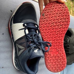 SOLD bought these shoes when I joined a CrossFit class for like a month